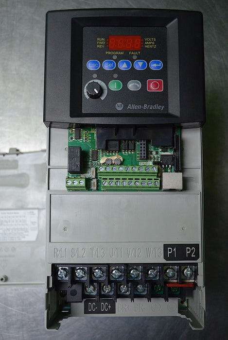 Allen-Bradley 22BD012N104 PowerFlex40 7.5 HP Ser. A 480VAC FRN:7.002 Tested Good