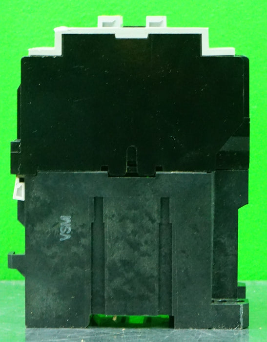 New ALLEN BRADLEY CONTACTOR 100-A30N Z243