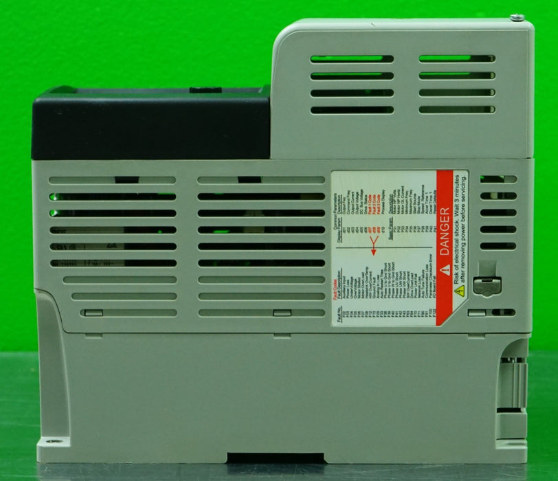 Low Hours Allen-Bradley 22B-D4P0N104 Power Flex 40 Drive 2 HP Ser A FRN:3.03