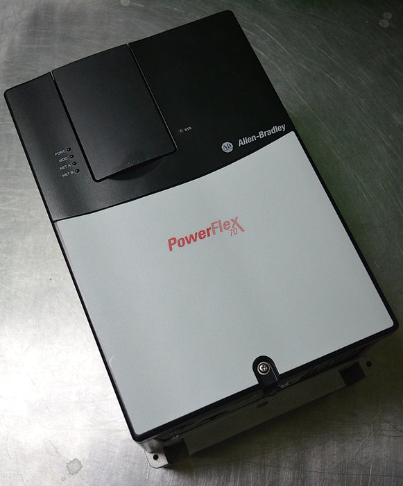 Allen-Bradley 20AD027A0AYNANNN PowerFlex 70 20 HP Series A FRN:2.007 Tested Good