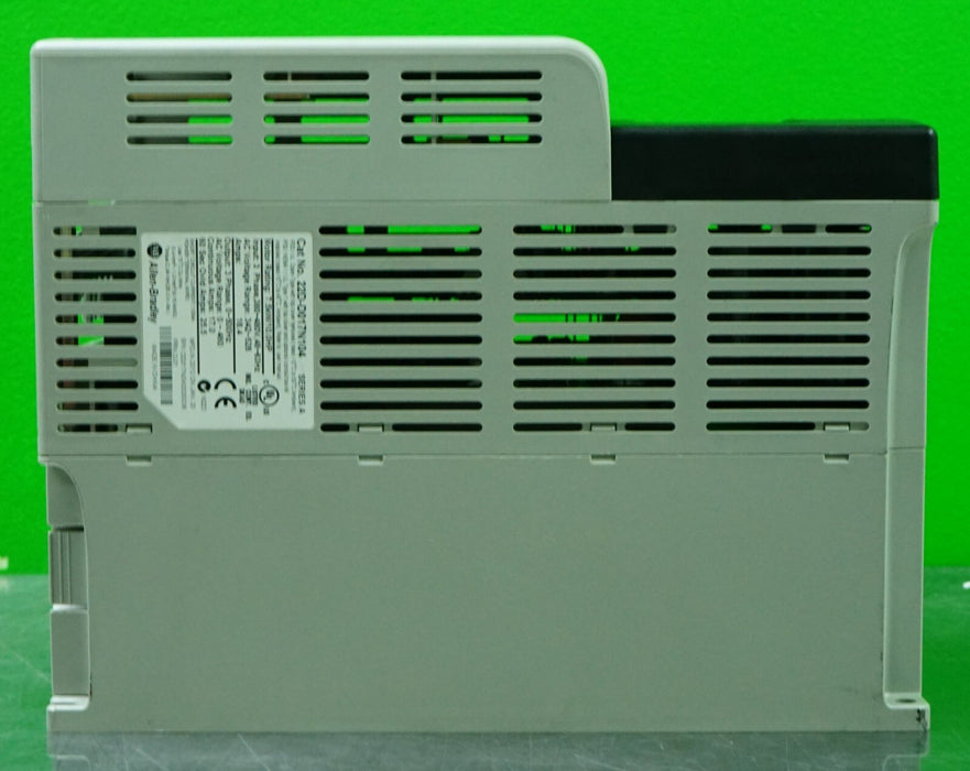 Low Hours Allen-Bradley 22D-D017N104 Power Flex 40P 10HP VFD Tested FRN:2.01