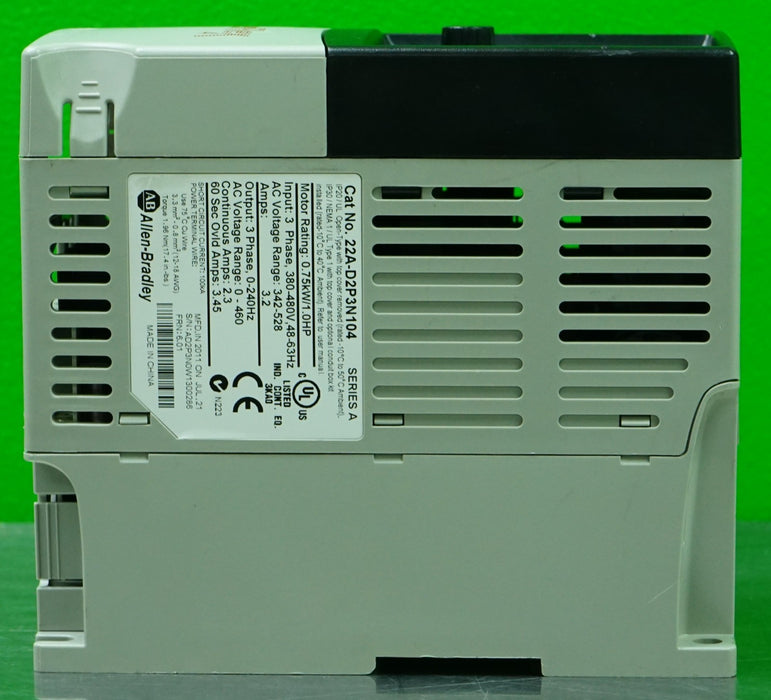 Allen-Bradley PowerFlex4 1HP 22A-D2P3N104 FRN:5.01 Tested Good