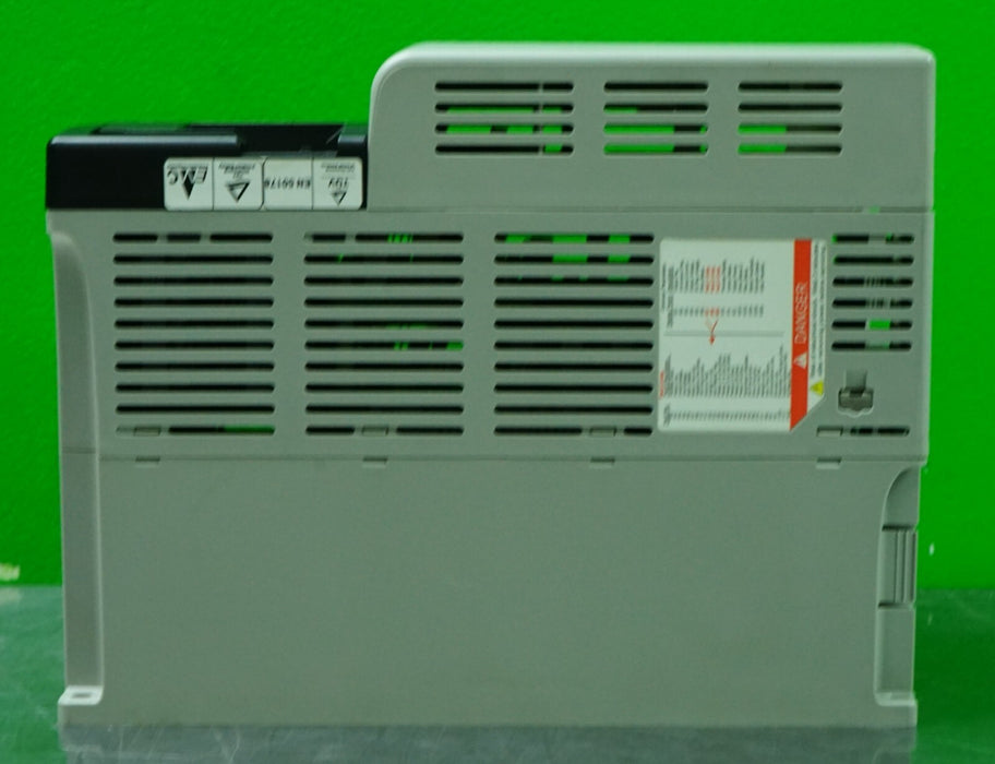 Low Hrs Allen Bradley 22D-D012N104 Power Flex 40P 7.5HP VFD Tested FRN:2.01