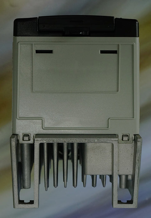 Allen-Bradley 20AE1P7A3AYNNCNN PowerFlex 70 1.0 HP 600 VAC General Purpose Drive