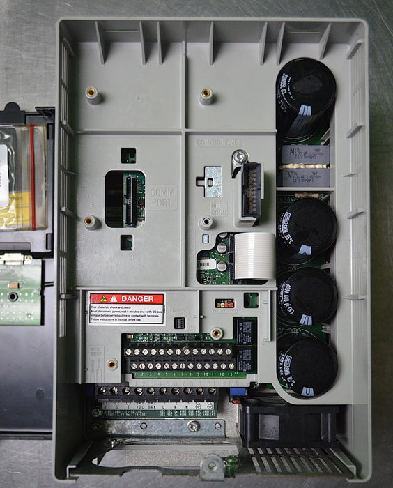 Allen-Bradley 20AD014A3AYNANC0 PowerFlex 70 10HP 480V Series A FRN:5.001 Tested
