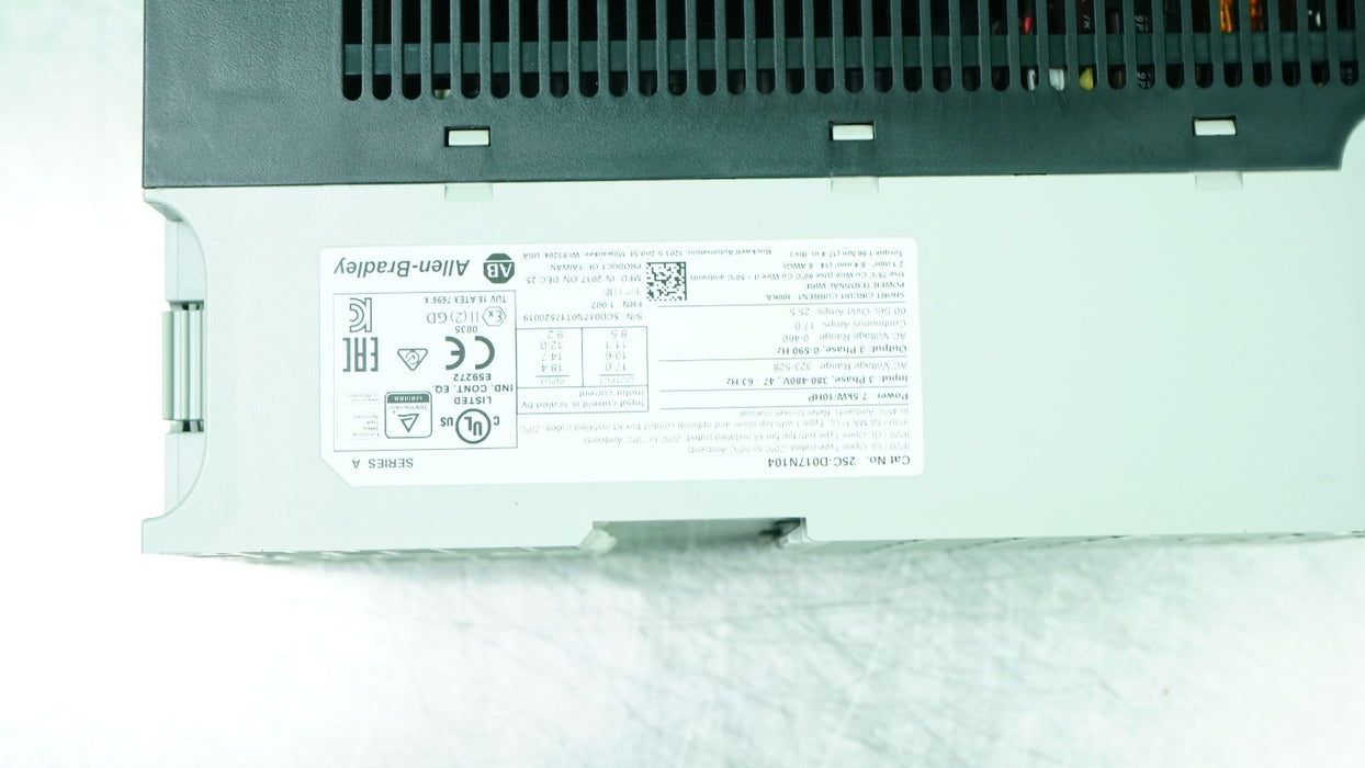 Allen-Bradley 25C-D017N104 PowerFlex 527 10HP Ser A 17A FRN 1.007
