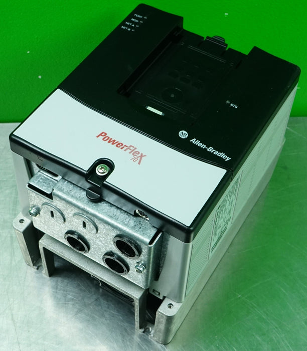 Allen-Bradley PowerFlex 70 3HP 20AB9P6A0AYNNNC0 240 VAC Clean Tested FRN:5.001