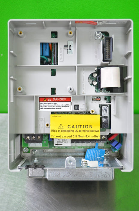New Allen-Bradley 20AD5P0A0AYNANC0  PowerFlex 70 3HP Series A FRN:5.001